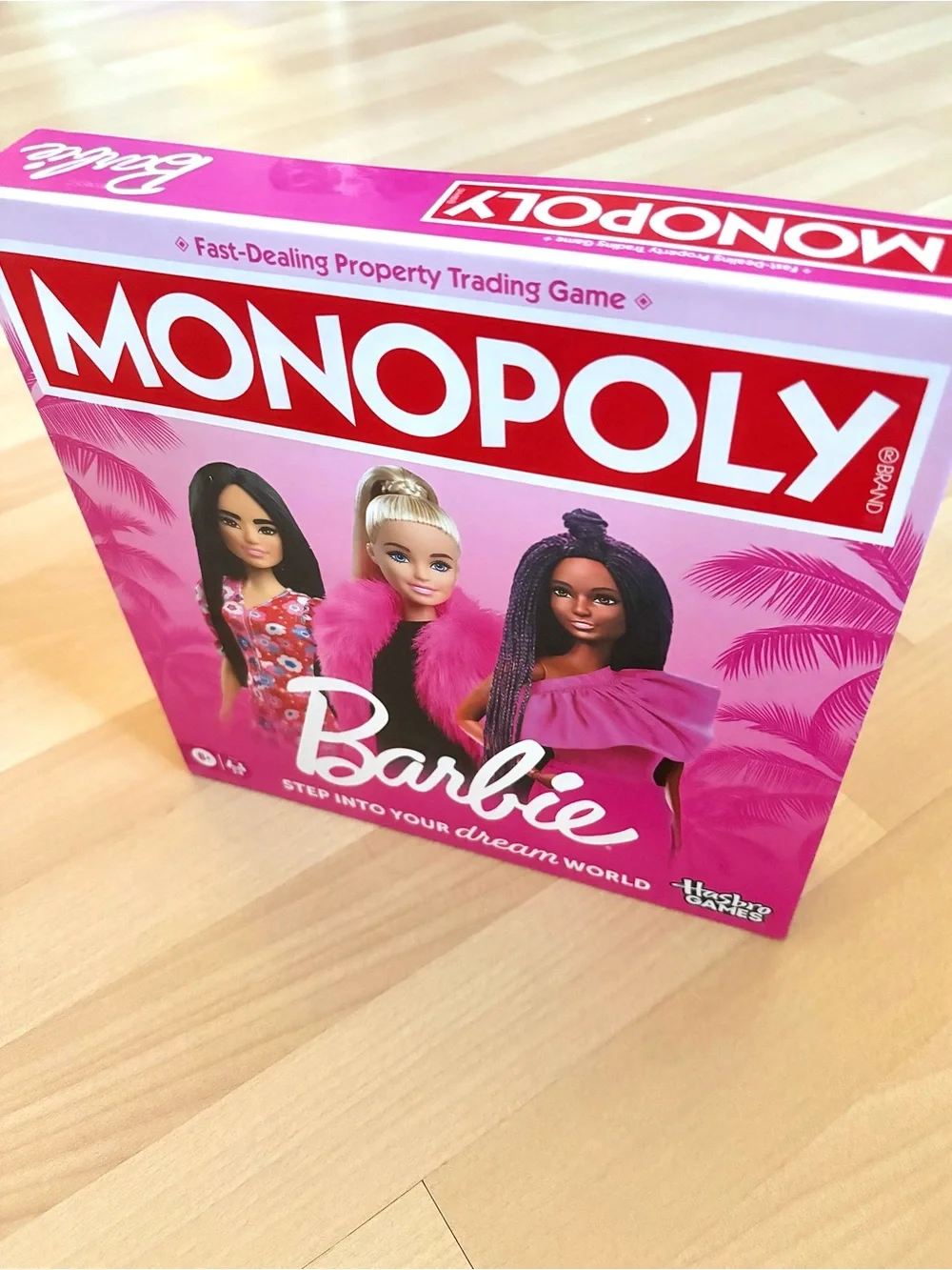 Brand NEW Barbie Monopoly Board Game – 6 Pink Tokens 16 Dreamhouses Barbie Money